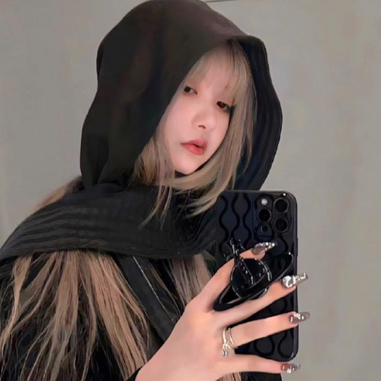 梦娜🧚‍♀️
