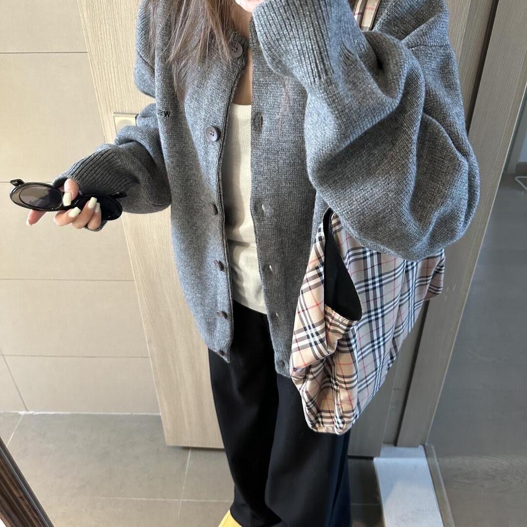 朵真服饰铺