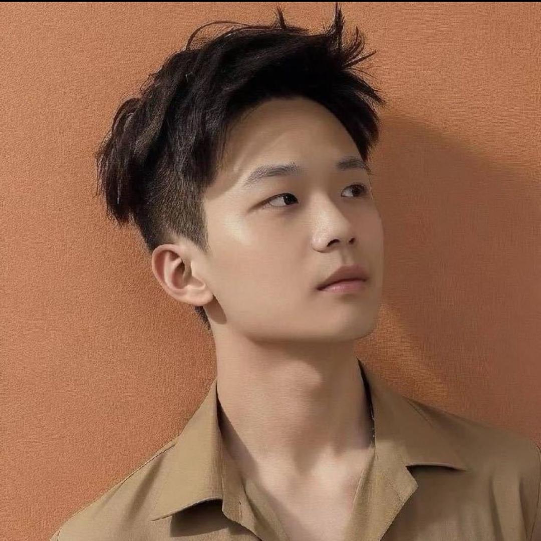 柳州发型师权胜