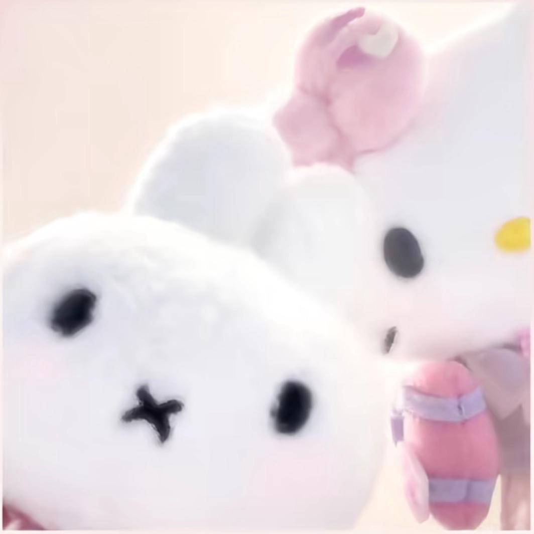 彧