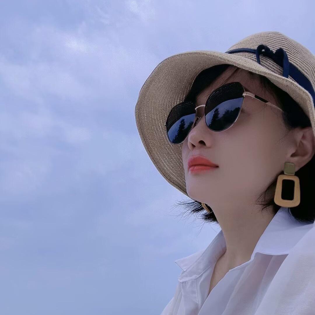 💕蓝蓝的天🦋