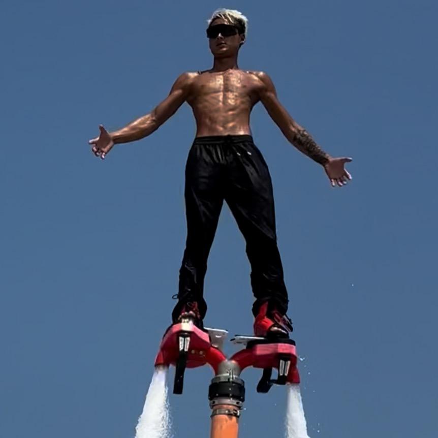水上飞人—阿志🇨🇳