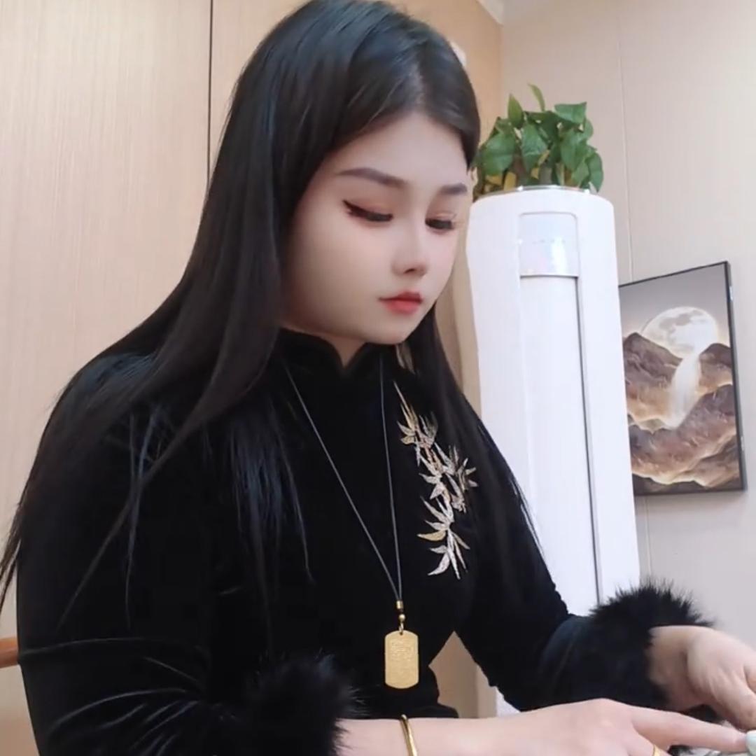 罗曼