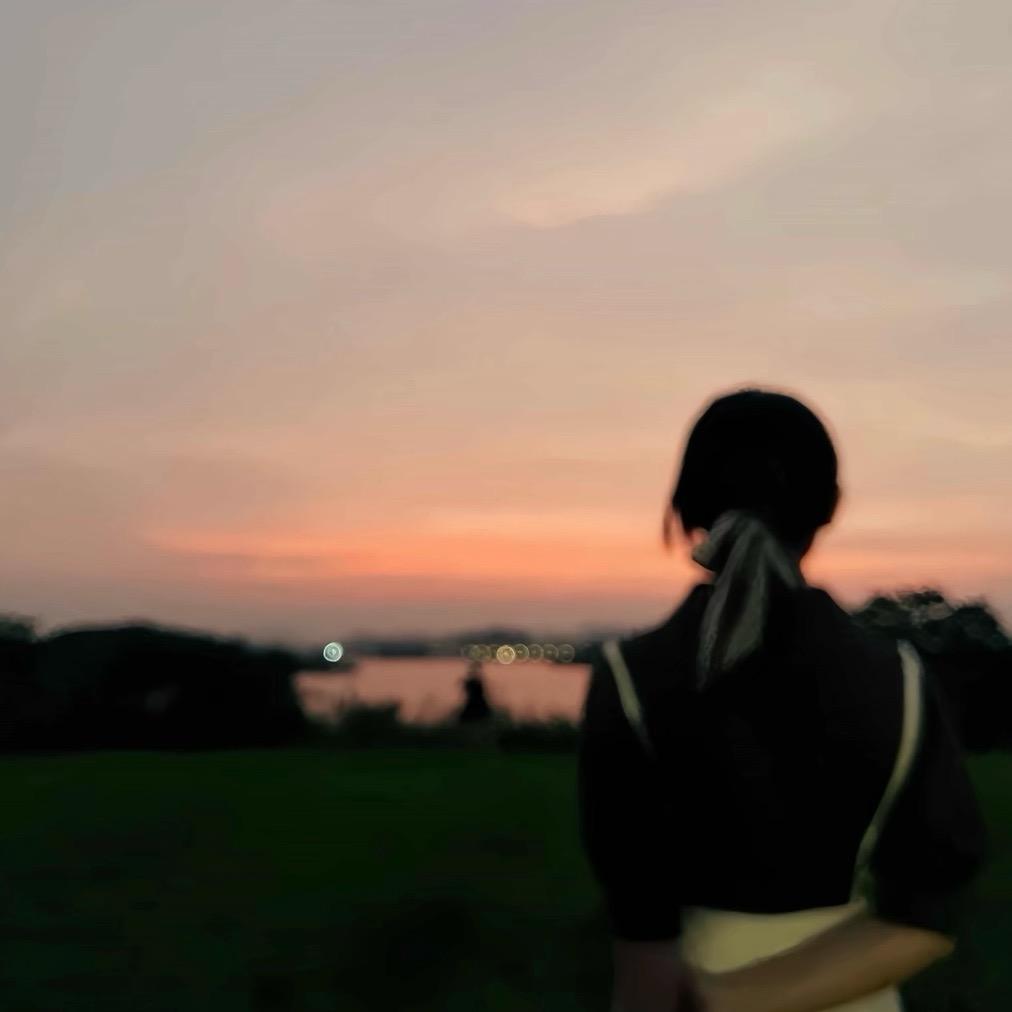 YY✯.