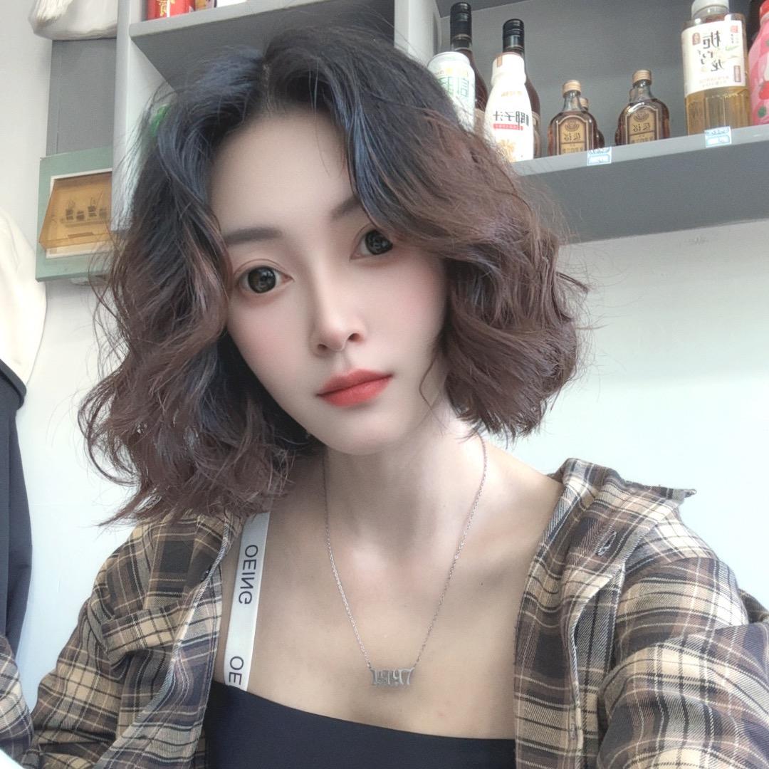 奶油🧈小泡芙🧁