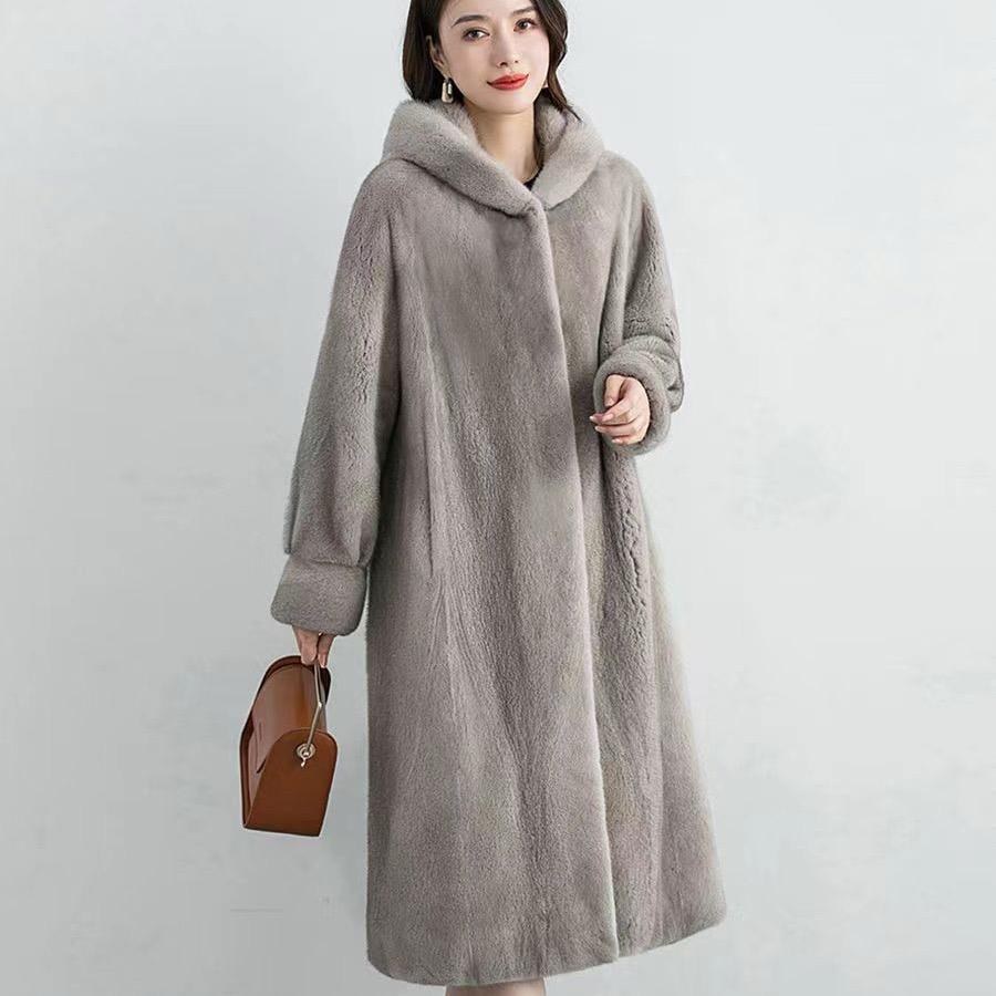 橙橙皮草服饰