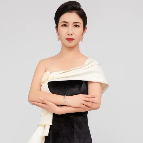 主持人甘肃红艳