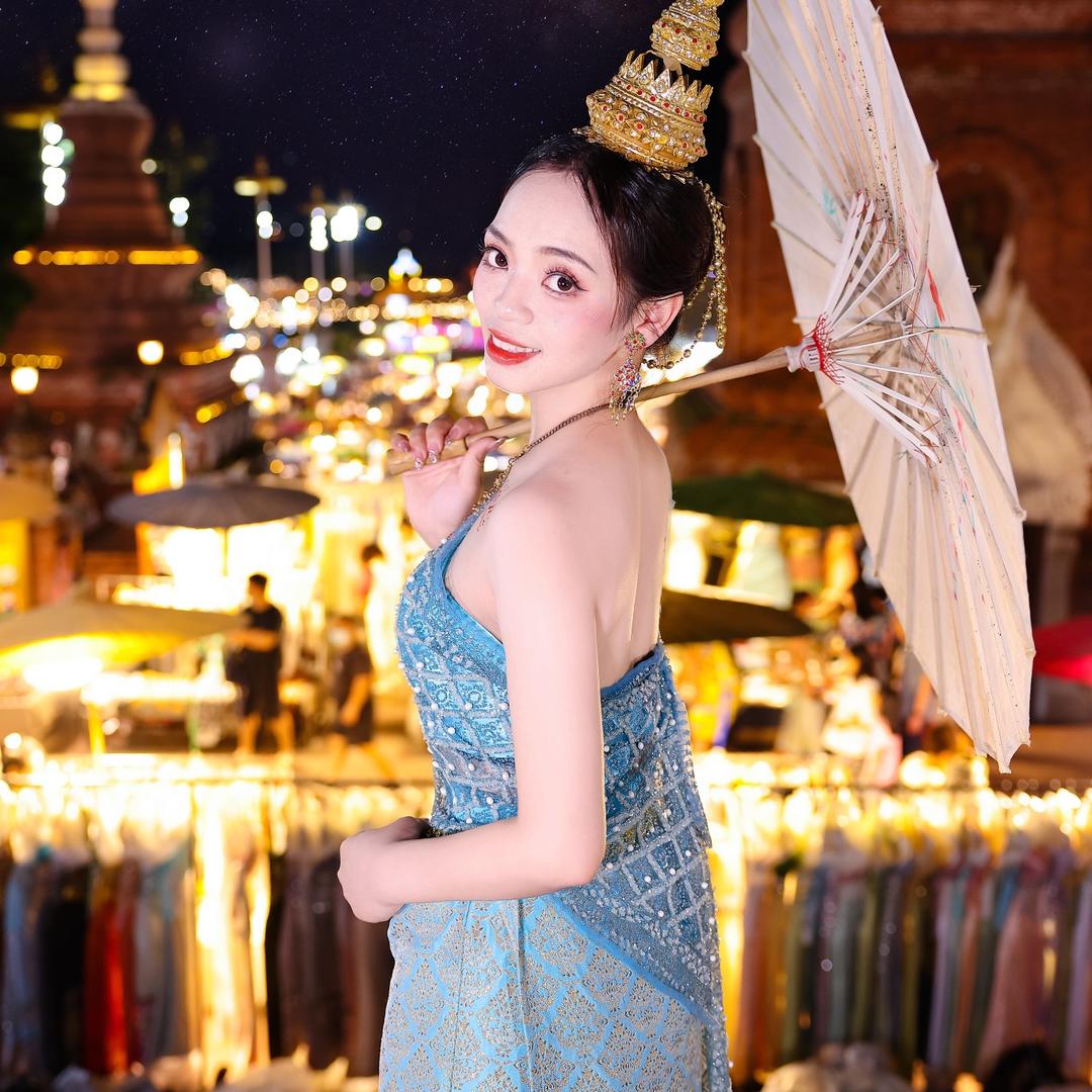 王姑娘卖娃娃鱼