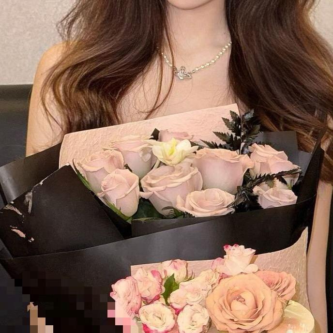 不吃草莓和香菜