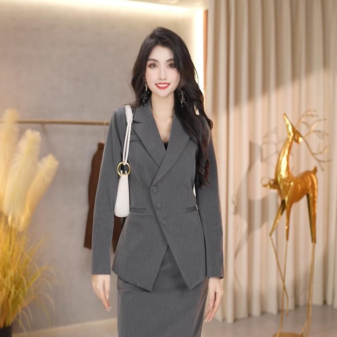 徽音服装设计工作室