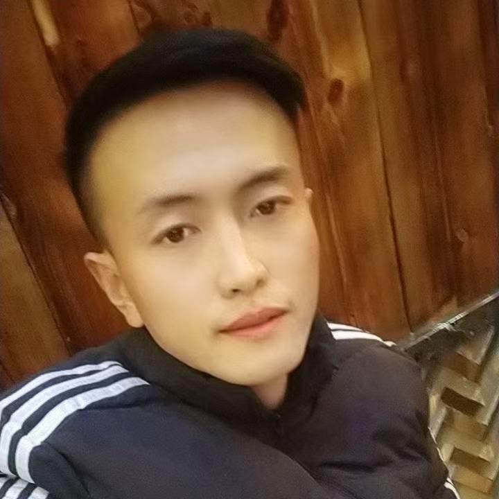 Ta的背影