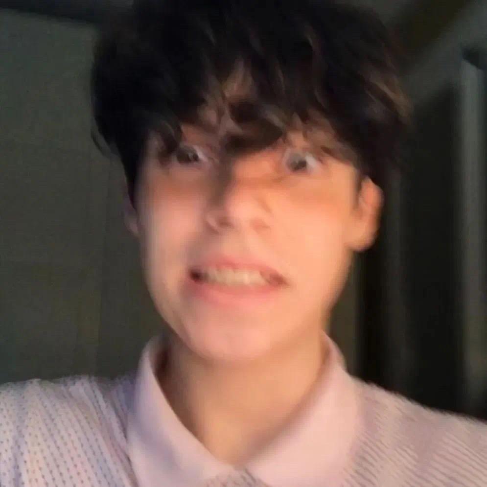 L。