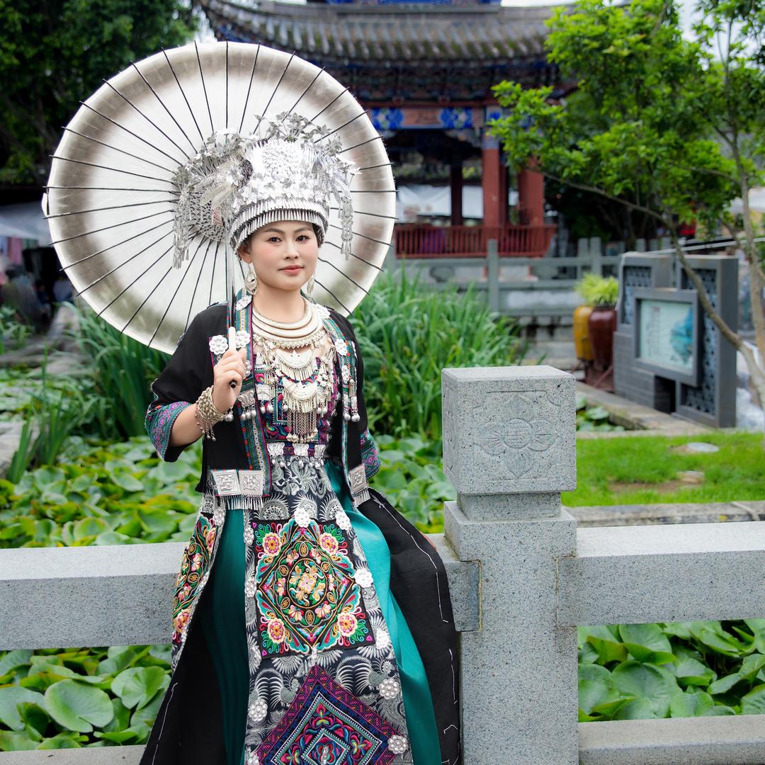 龙儿带你吃喝玩乐