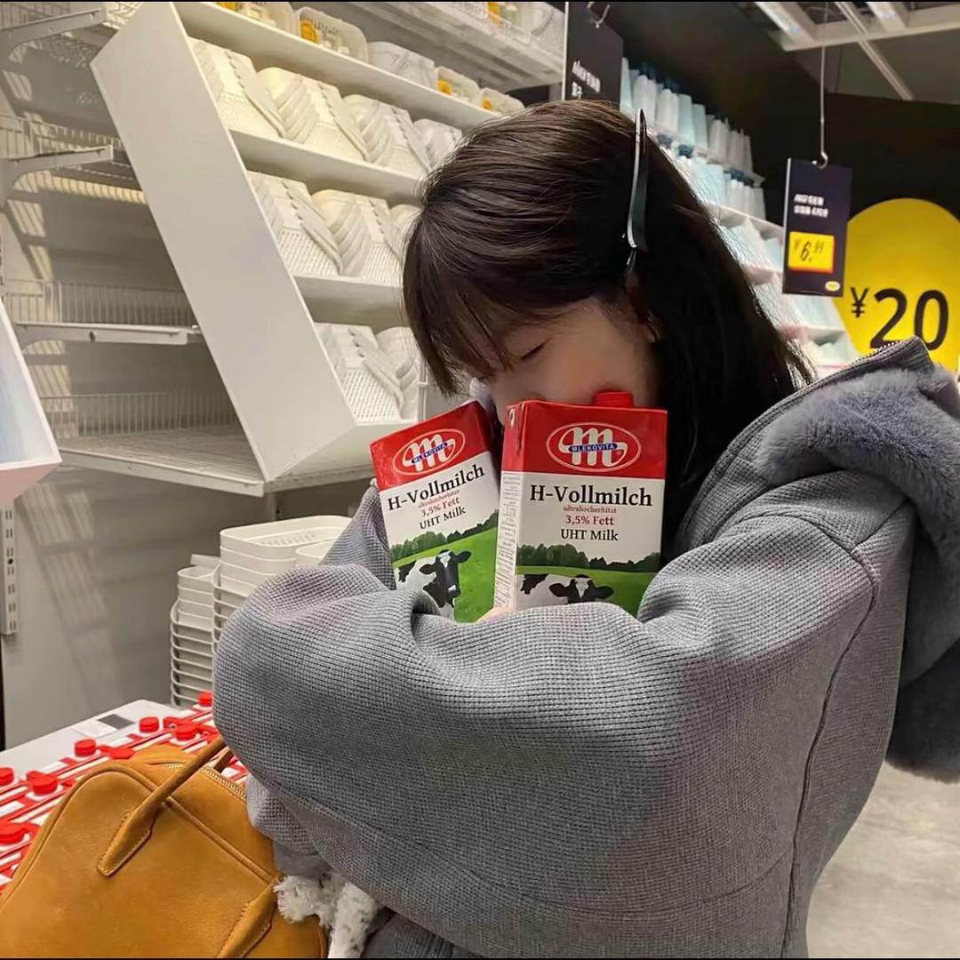 怎么会爱上了他😇