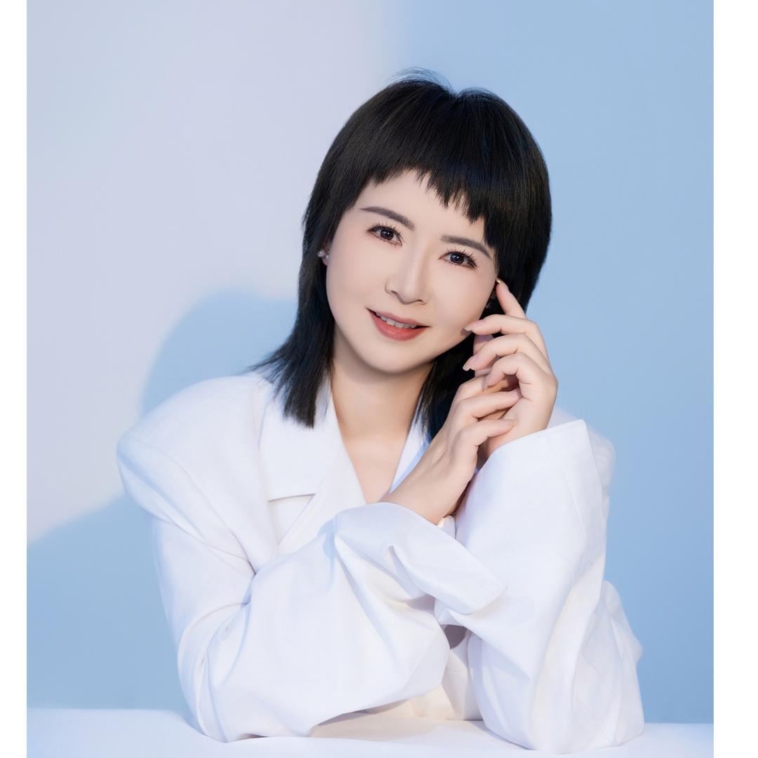 古县金玉良缘礼服馆——主理人
