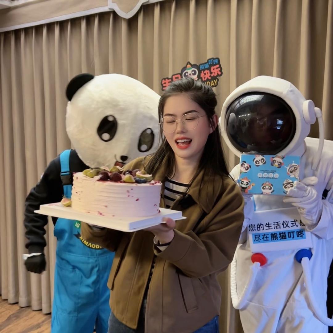 蓝小二