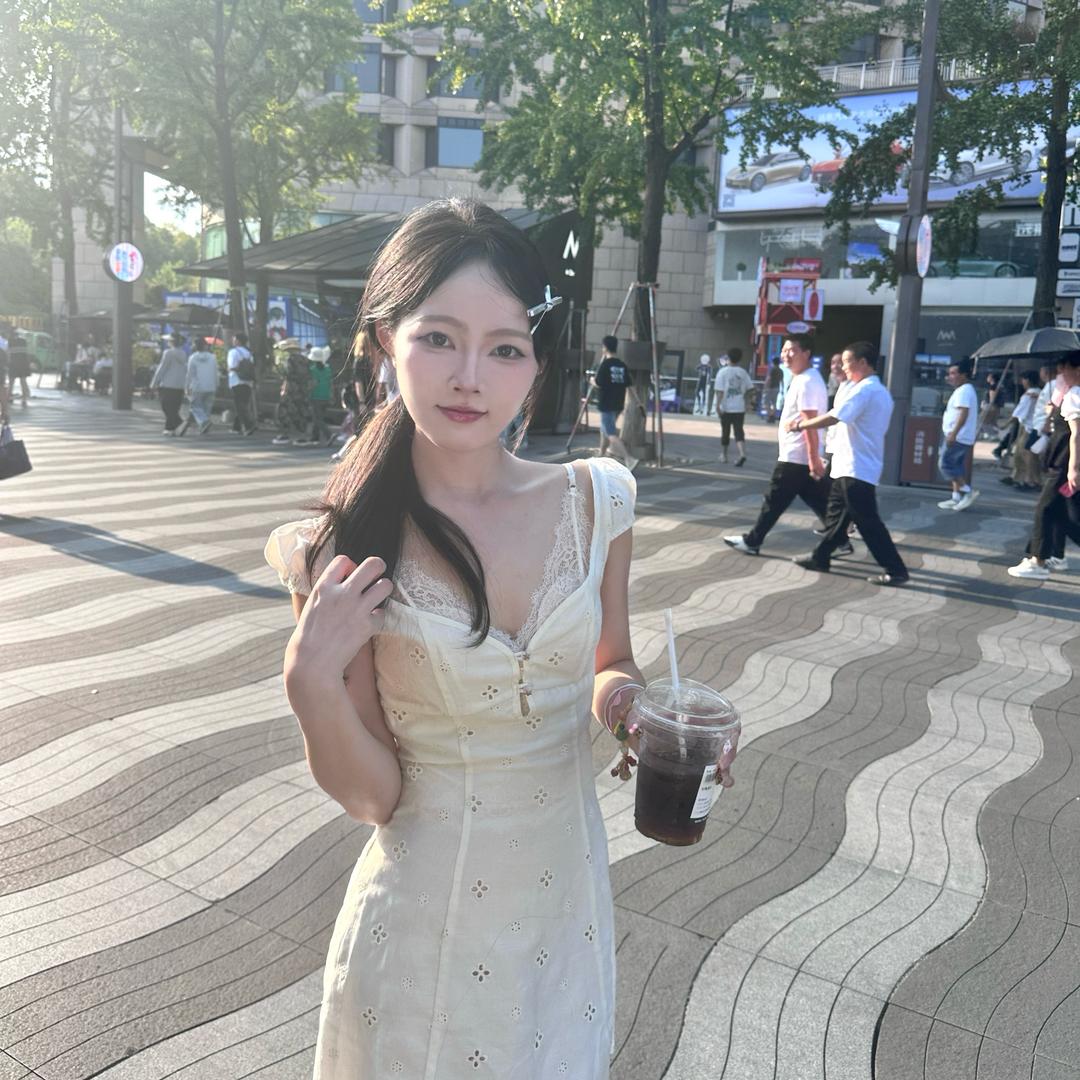 菜菜🥬^（活人版）