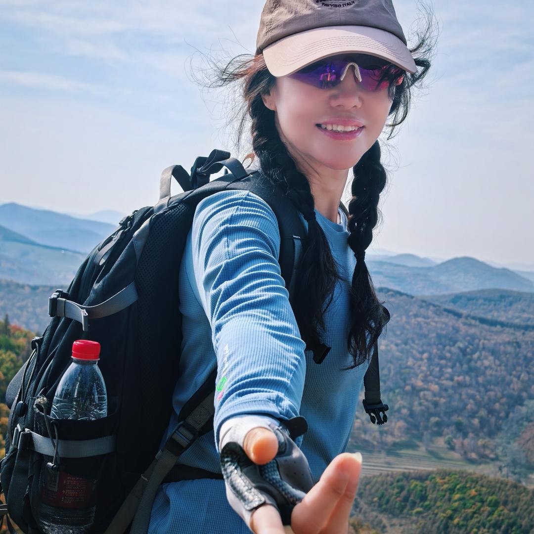 追赶阳光的灰姑凉