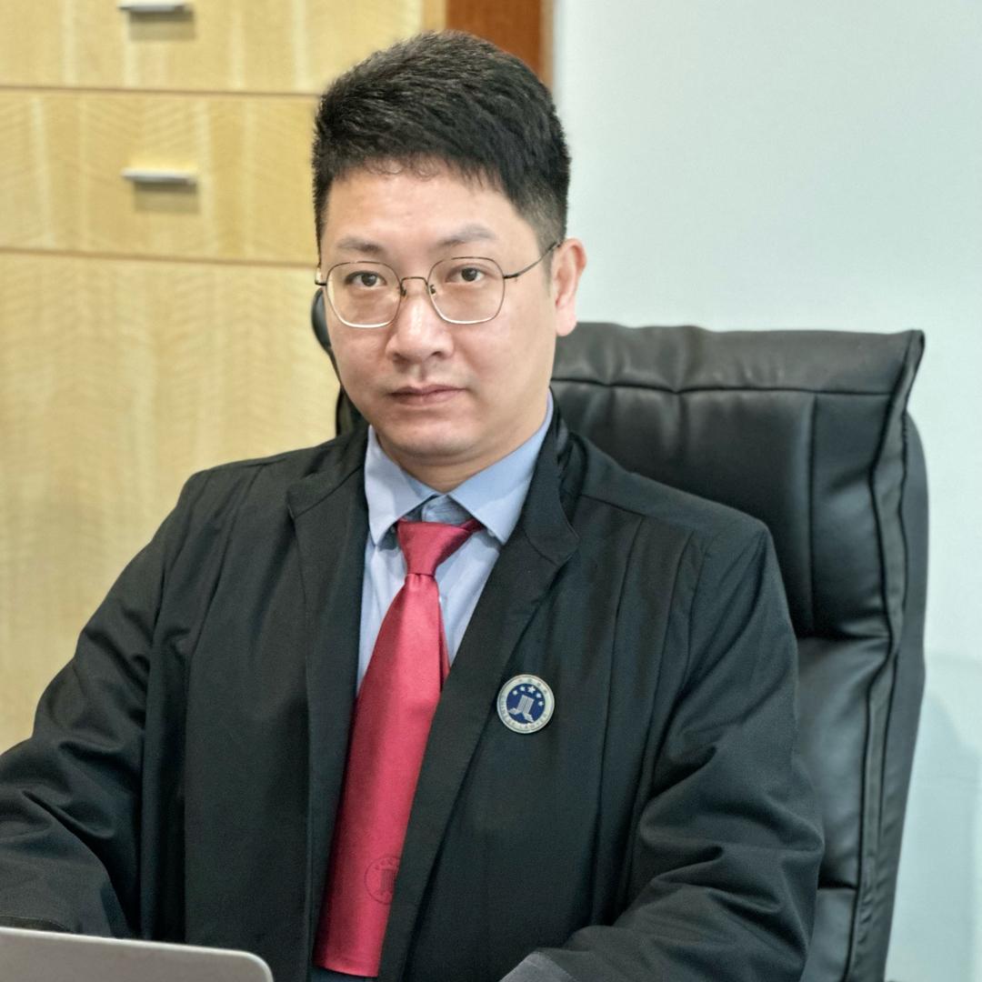 佛山律师李律