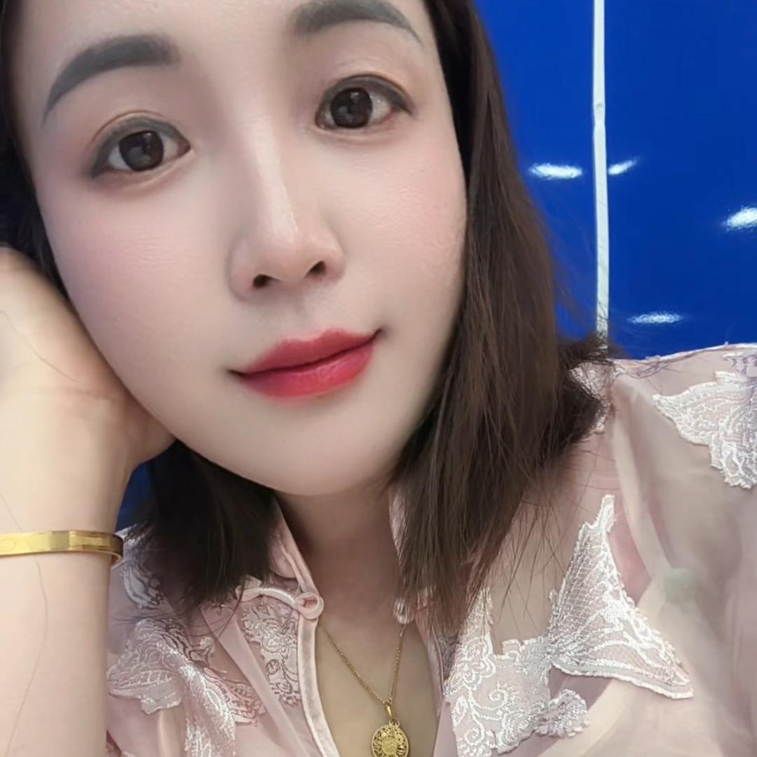 单亲小姨子