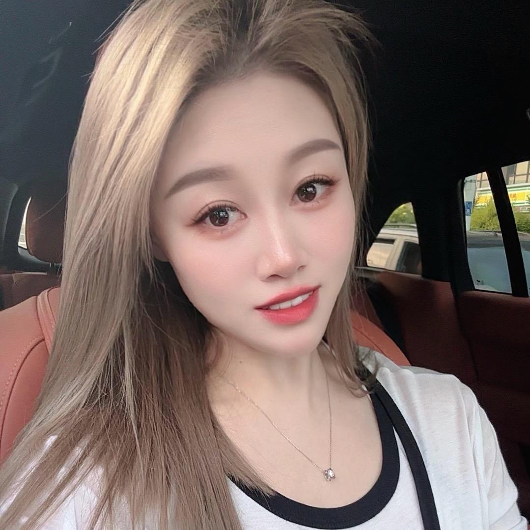 莹莹