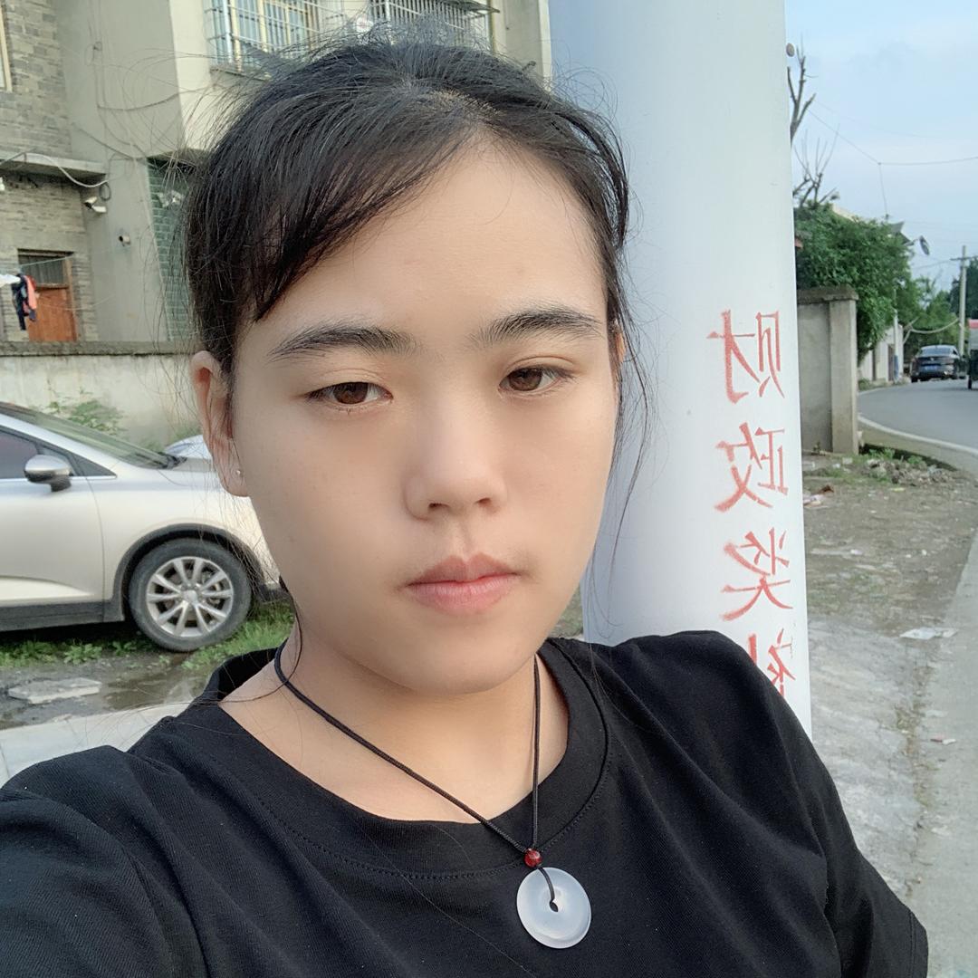 小莲爱唱歌