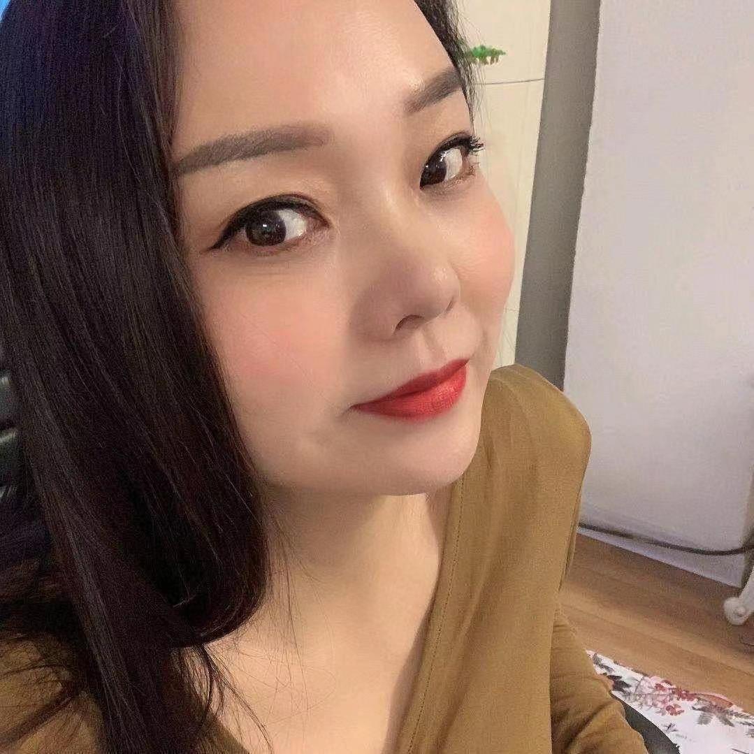 安陆紫薇女装谢冬玲