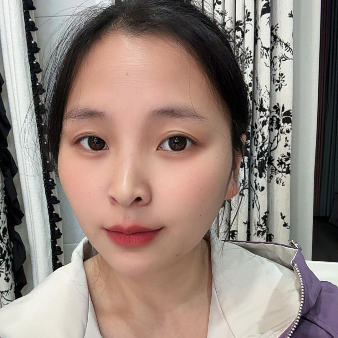 贵阳馨帘窗帘布艺SUU