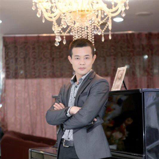 江小南
