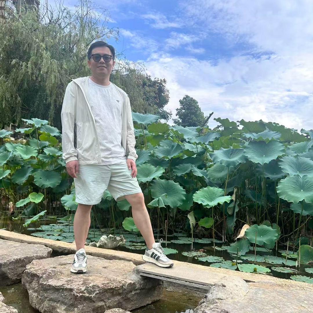 游客😎