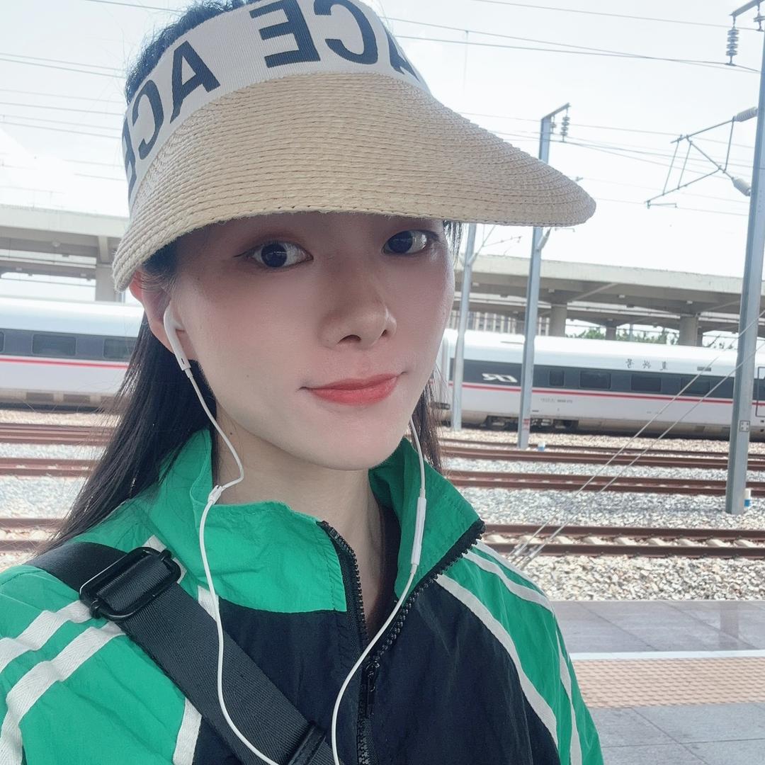 洋悠悠服饰严选