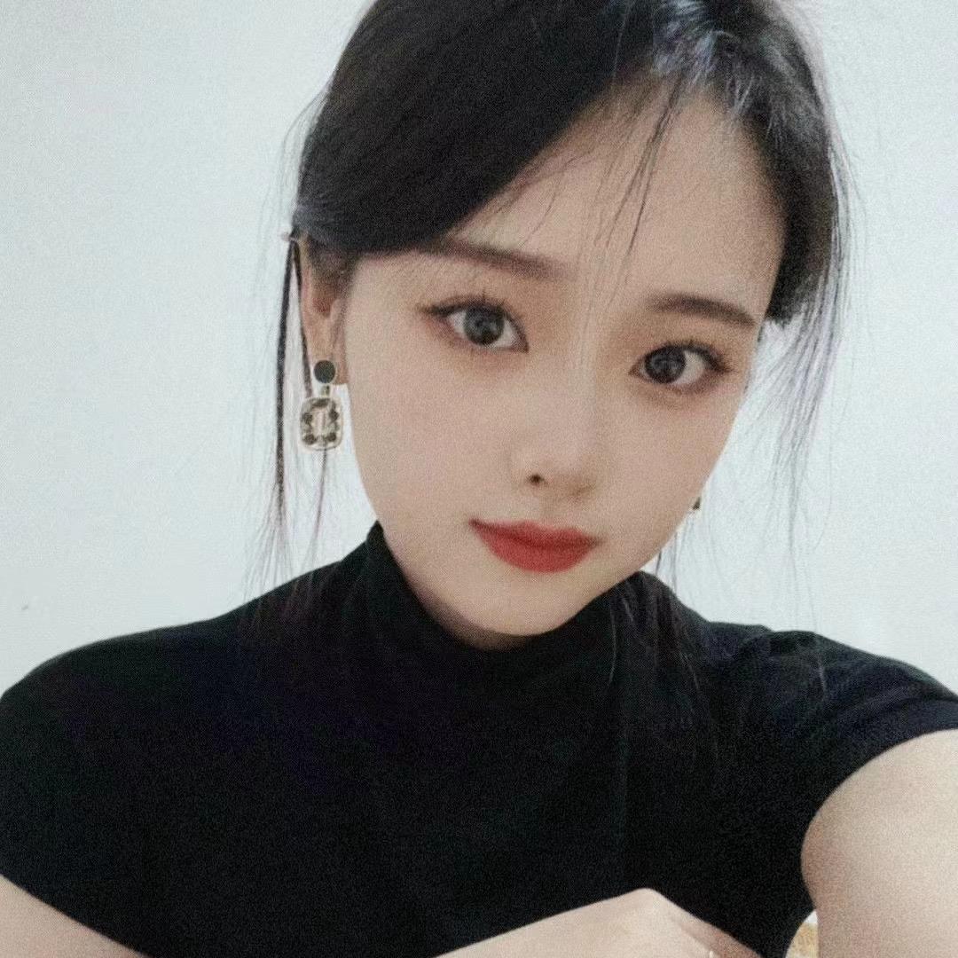 曼丽、