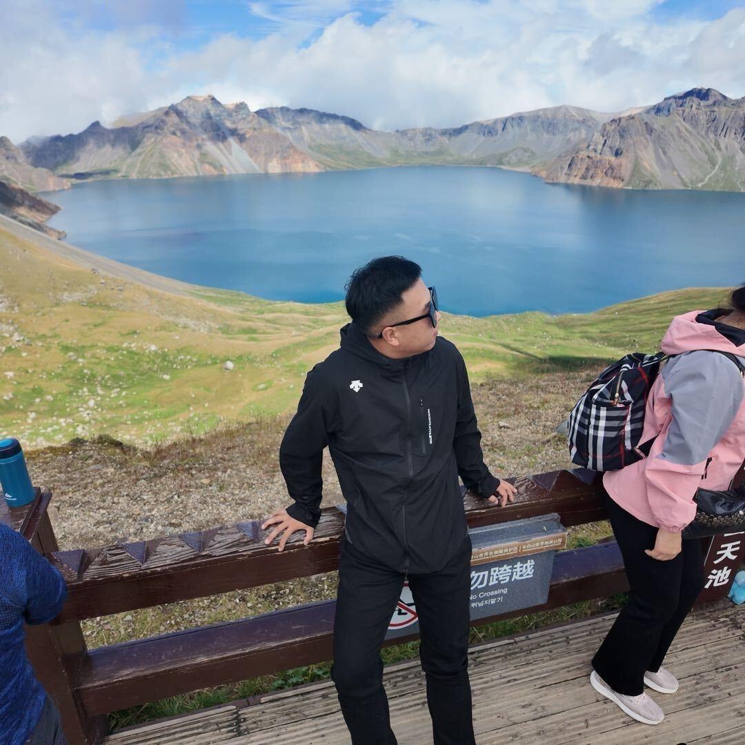 九家一仓储购总店明泽（酒水批发）