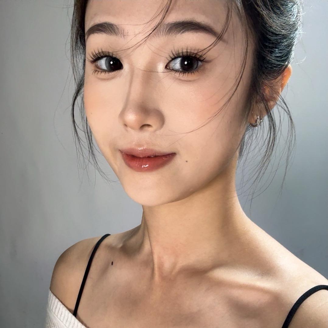 饼饼.