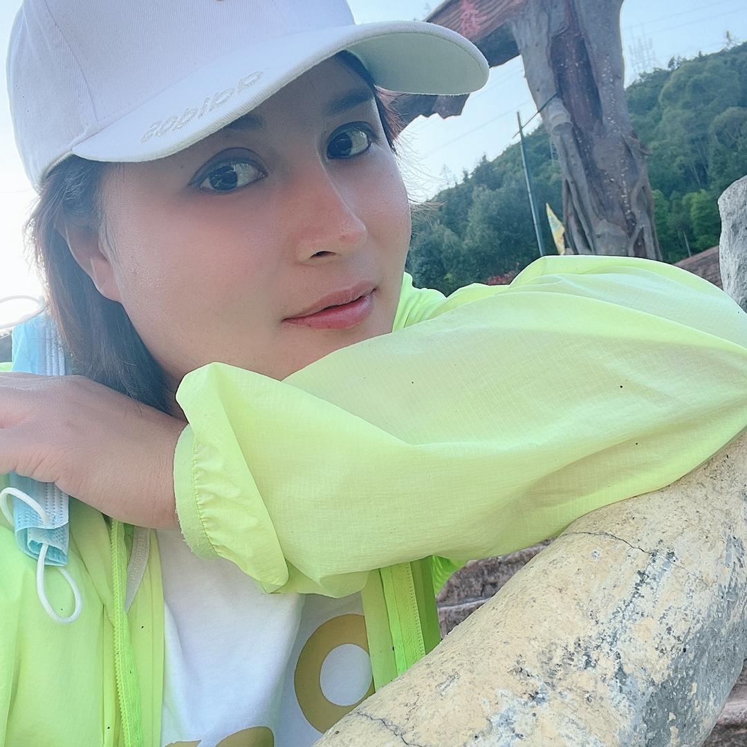 建水县秀天后美容院～晓雯