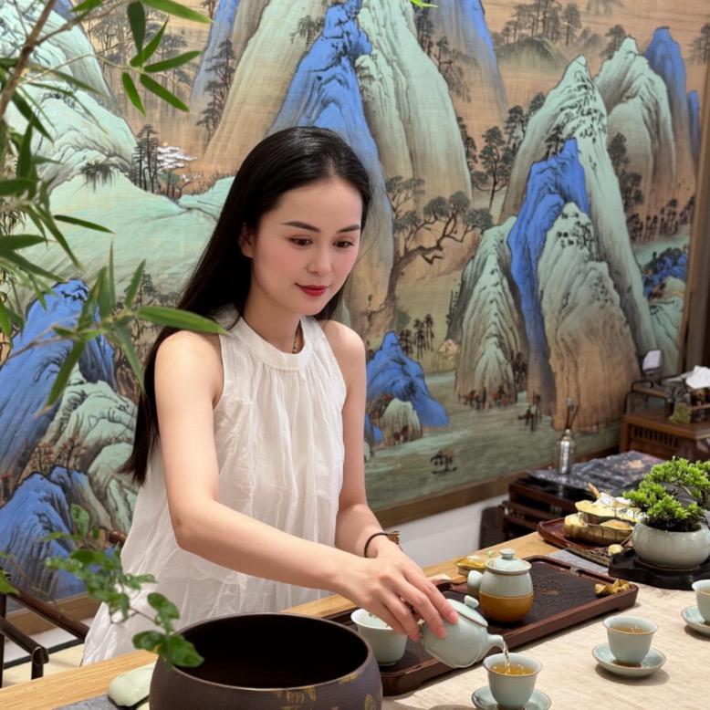 🌴胡里胡涂
