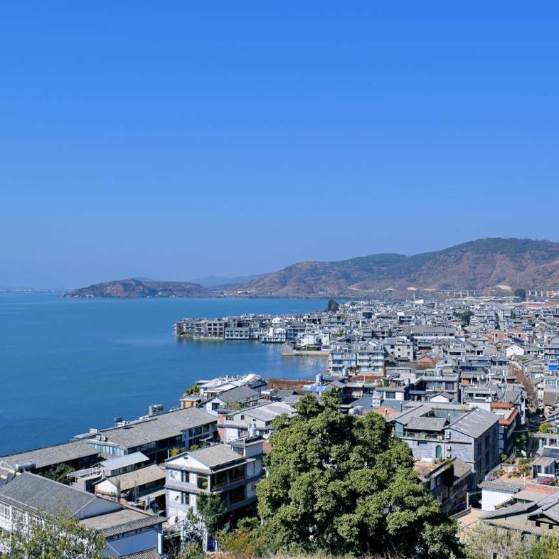 平平安安尝尝酒酒。