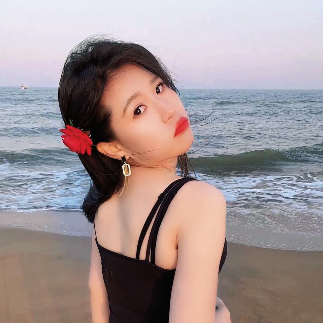 杜松混合茉莉的风