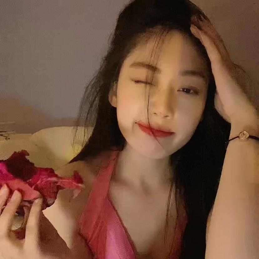周77Cecilia