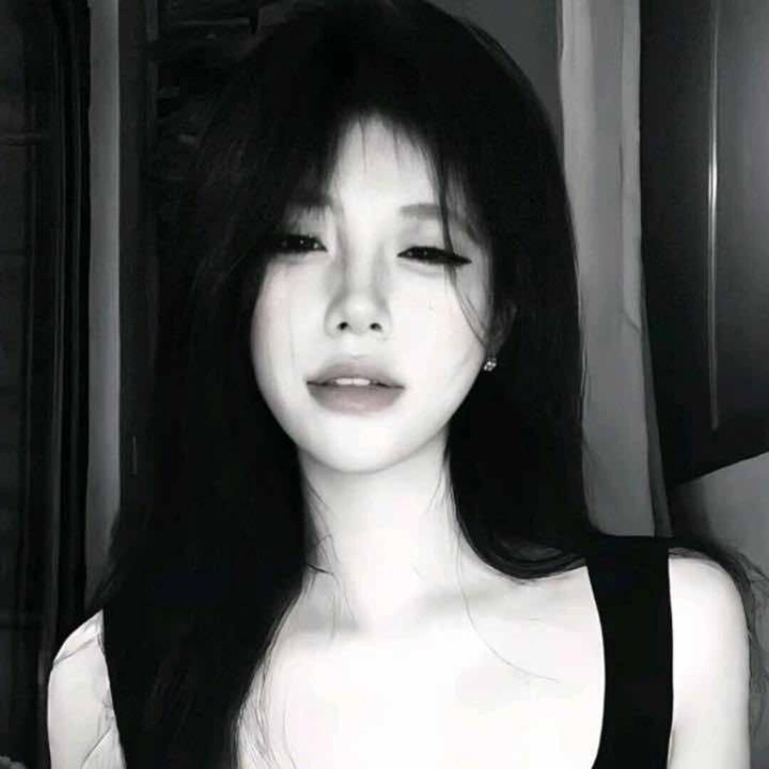 Yu钰.