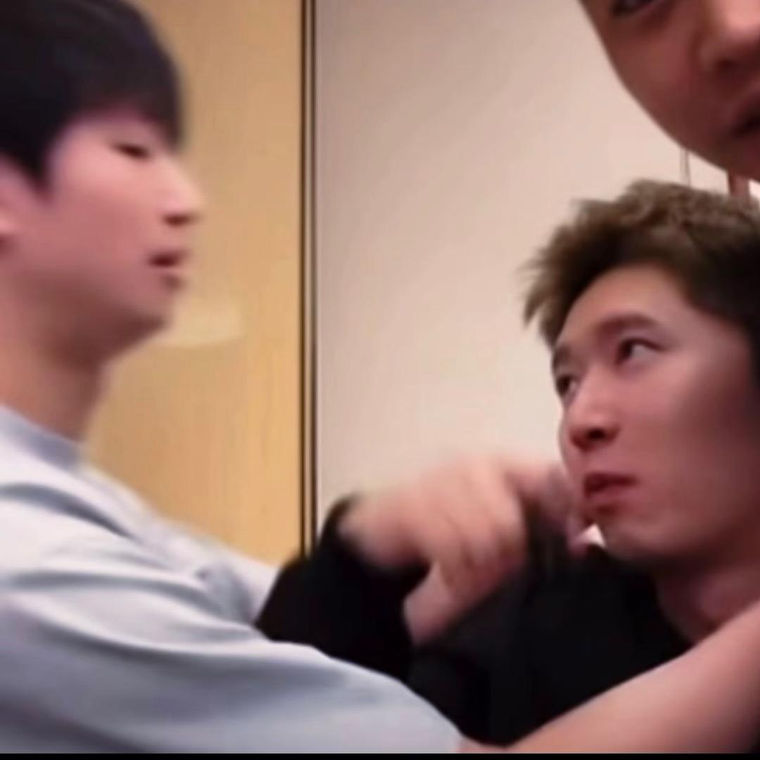 榨菜新闻台-🩴•@