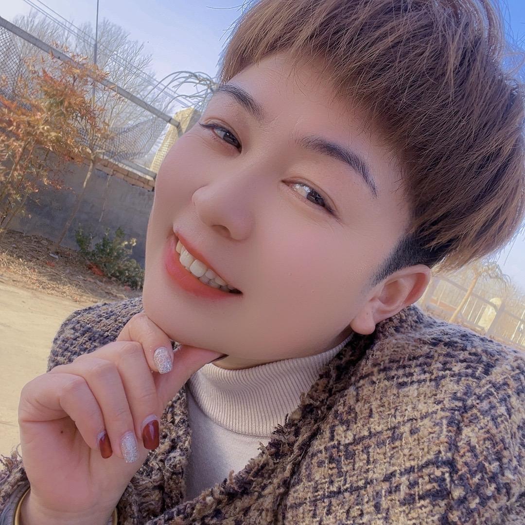 玲玲