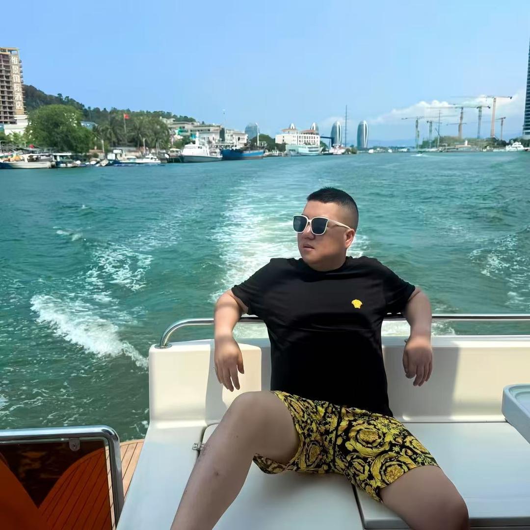 涪陵.Dr.Oscar_周鹏