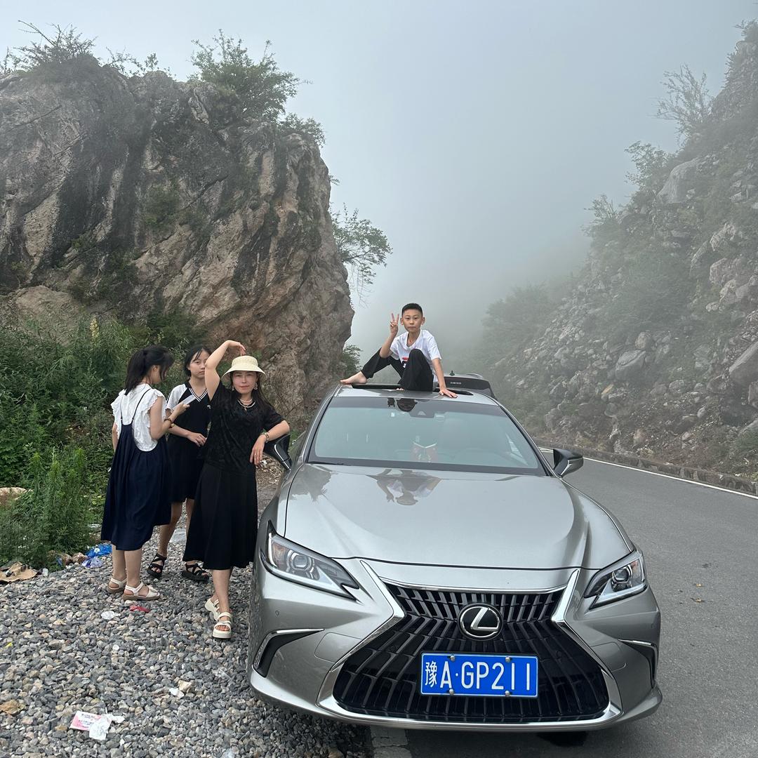 @💪光头    强👍