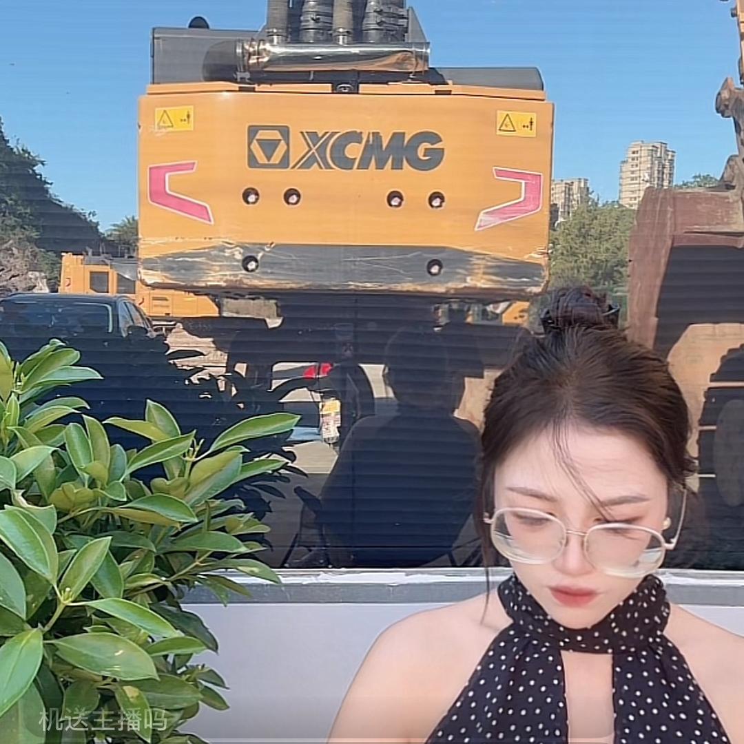 一手挖机现场小蒙🌻