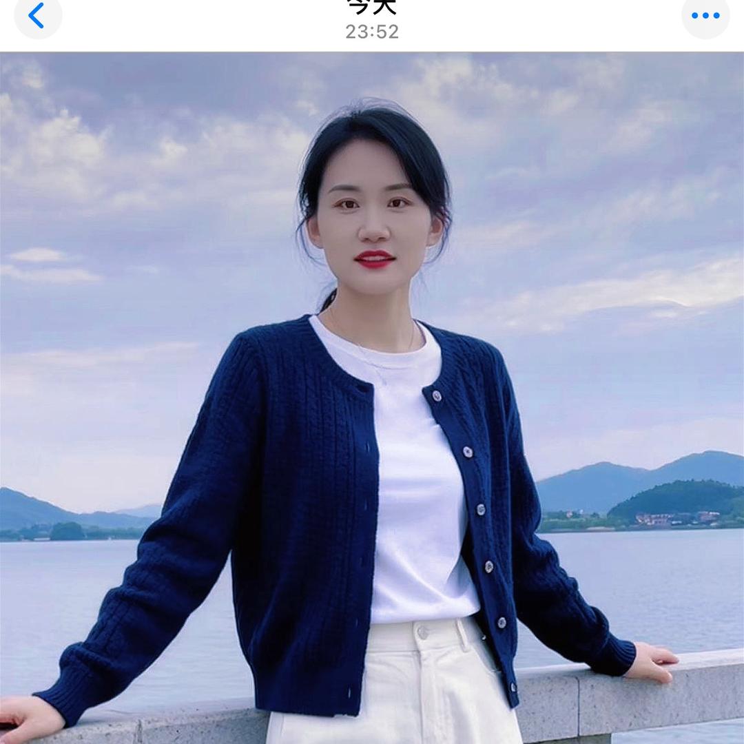 煎饼卷大葱 英子