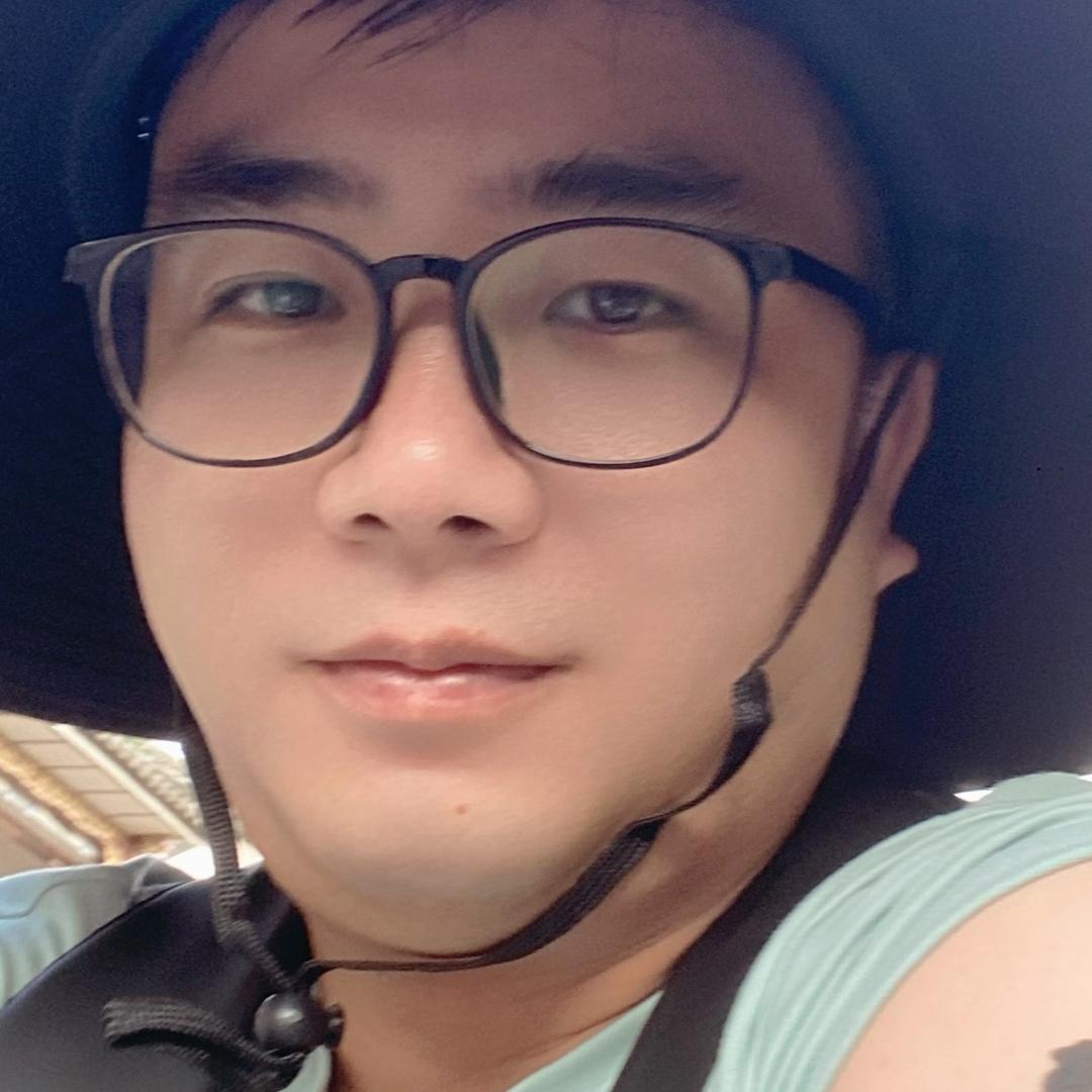 欧阳洪纯