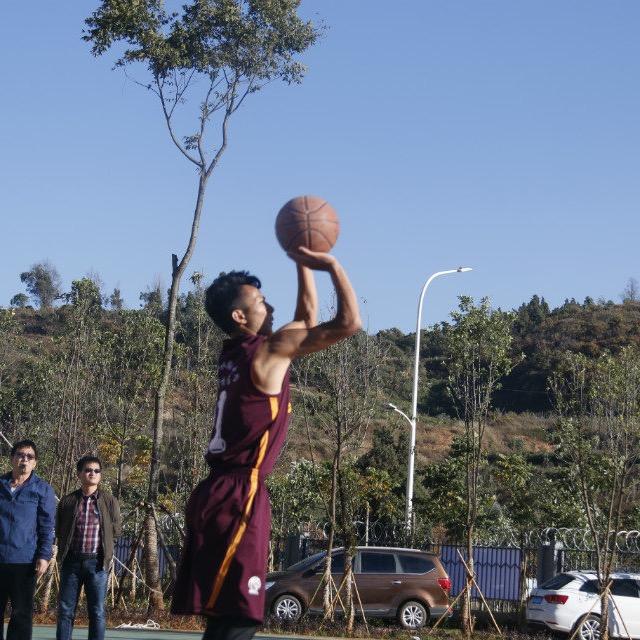 别人家滴体育老师👨‍🏫