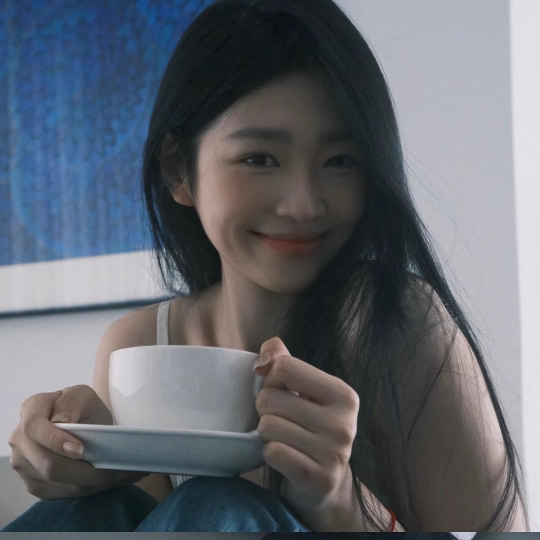 娜娜睡不醒.