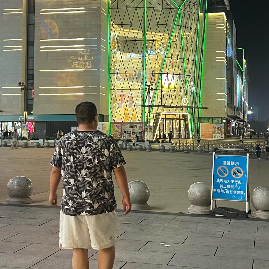 内江鼎洪盛汽车销售有限公司